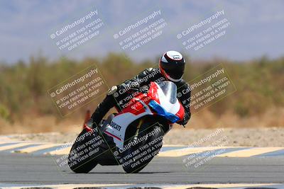 media/May-15-2022-SoCal Trackdays (Sun) [[33a09aef31]]/Turn 7 (1145am)/